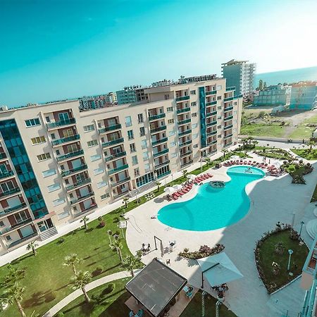 Royal Palace Aparthotel Lezhe Bagian luar foto